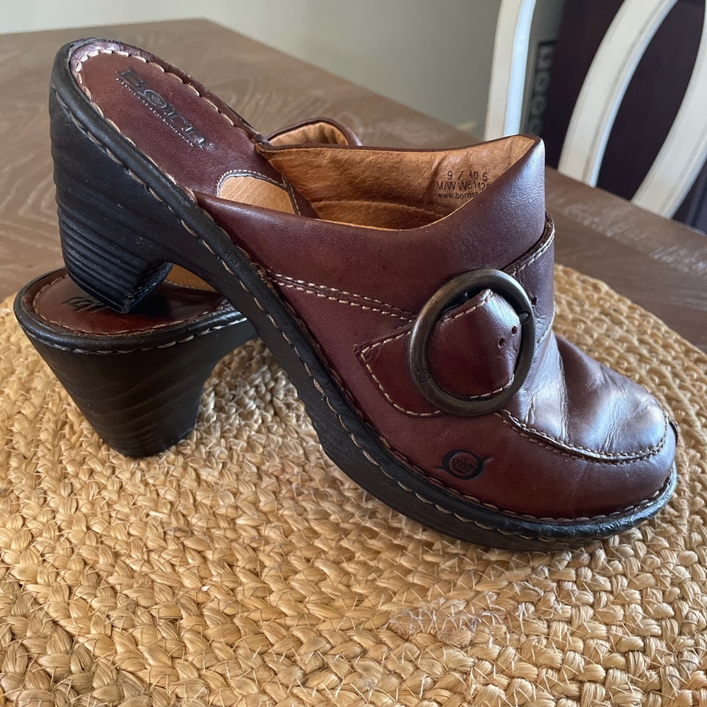 Womens Born Brown Leather Clog Mules Gem